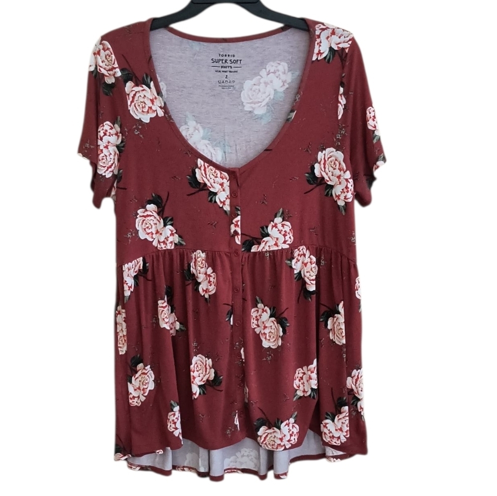 Torrid Super Soft Brick Red Floral Short Sleeve Babydoll Style Tunic Top Size 2X